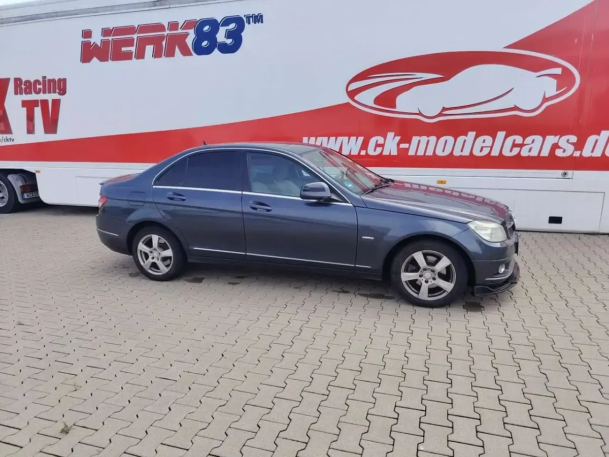 Gebraucht Mercedes C230 Elegance 204 PS (150 kW) 2007 Limousine