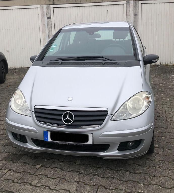Silber Gebraucht 2007 Mercedes A150 Classic Van / Kleinbus | 1.900 € (Superpreis) - Bild 1/4