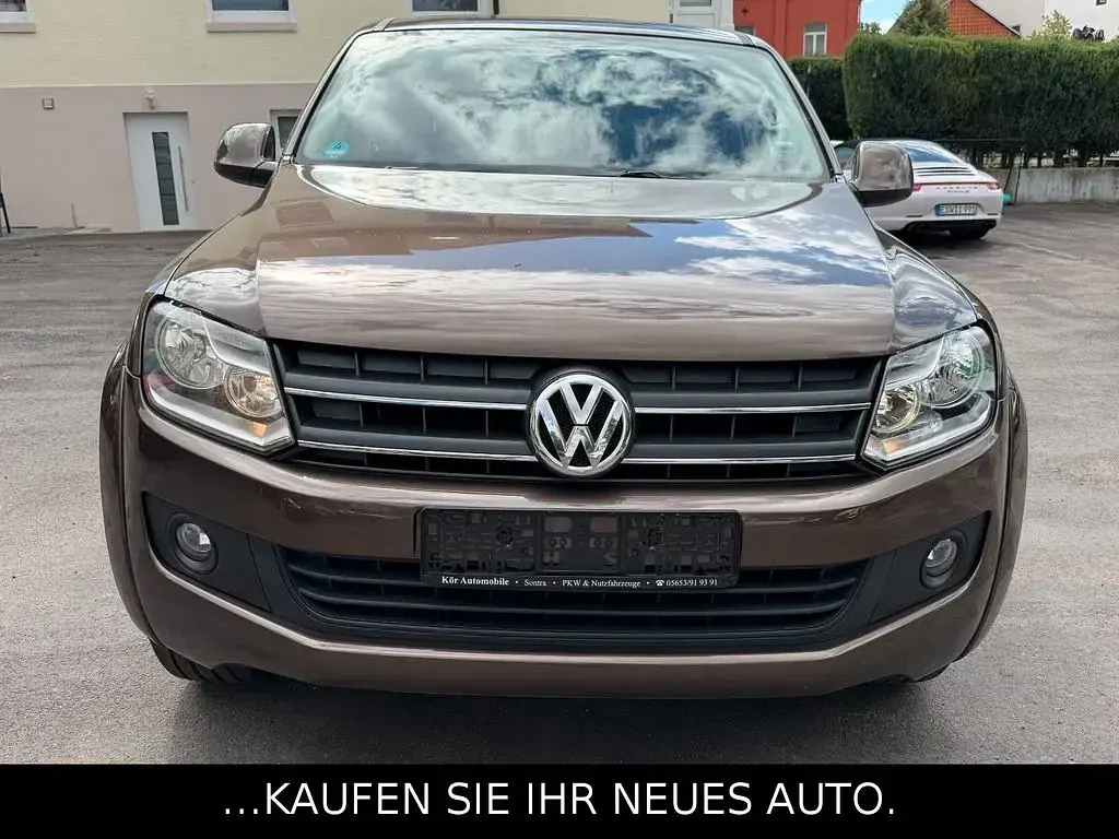 Gebraucht VW Amarok Trendline 179 PS (131 kW) 2013 Braun Pickup