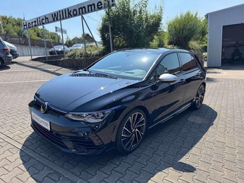 Deep black perleffekt Gebraucht 2023 VW Golf VIII R Limousine | 44.090 € (Teuer) - Bild 1/4