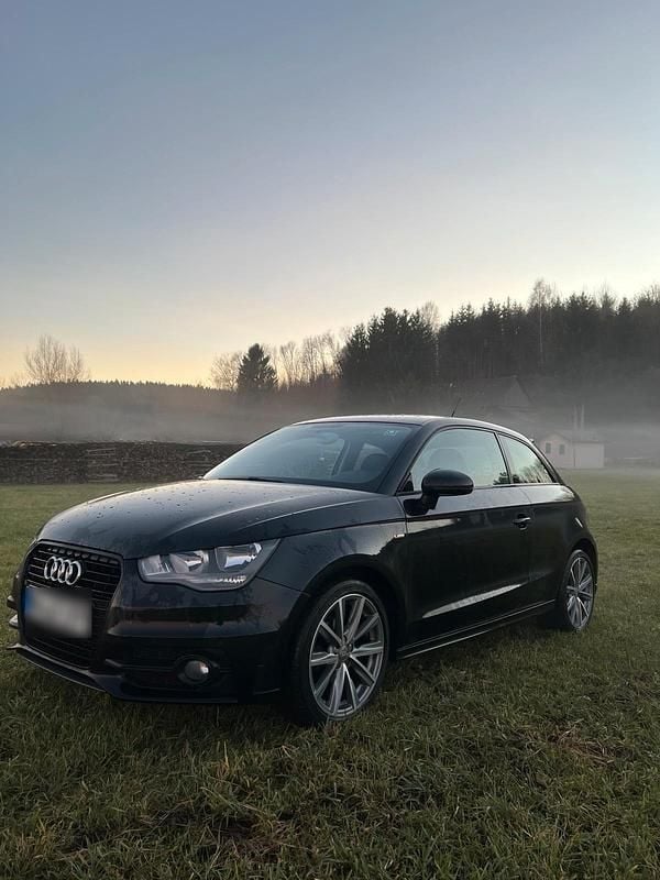 Gebraucht Audi A1 S-Line 86 PS (63 kW) 2013 Schwarz Kleinwagen