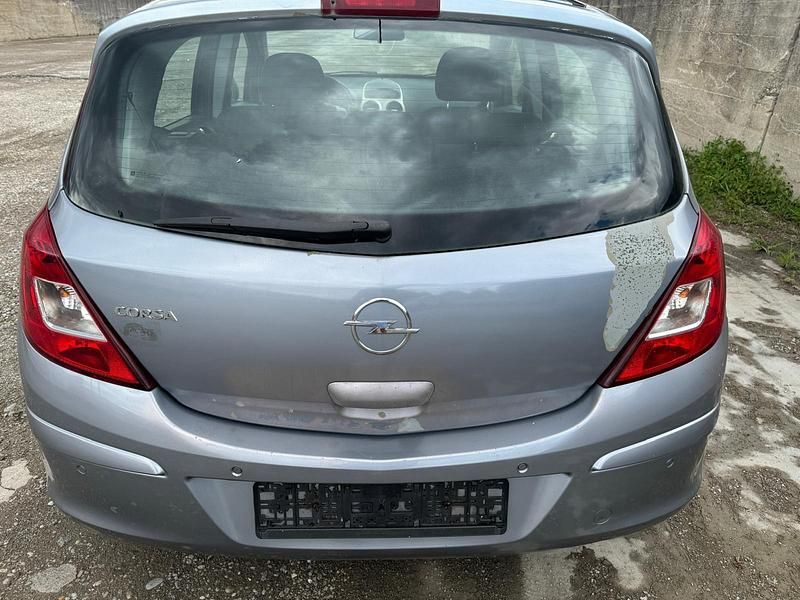 Gebraucht Opel Corsa 90 PS (66 kW) 2006 Grau Kleinwagen