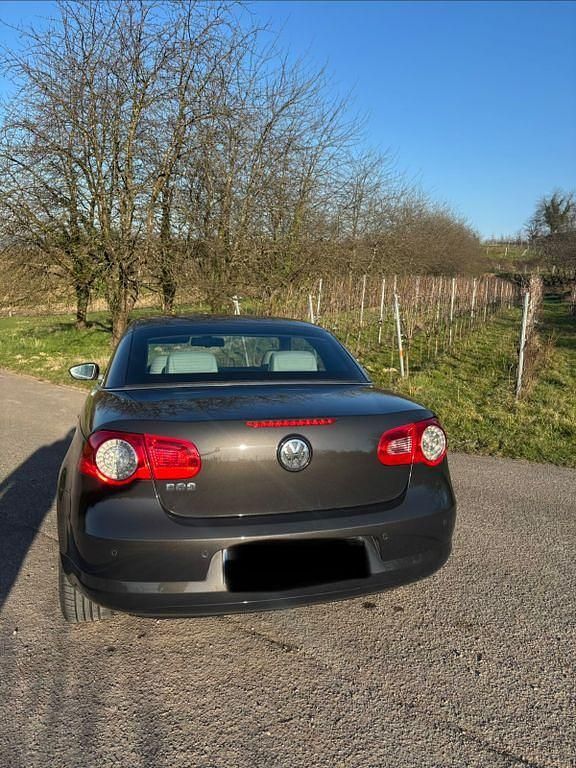 Gebraucht VW Eos Edition 160 PS (117 kW) 2009 Grau Cabrio