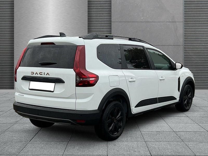 Neu Dacia Jogger Extreme 101 PS (74 kW) 2025 Andere Van / Kleinbus