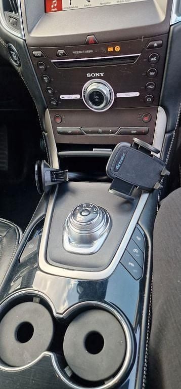 Gebraucht Ford S-MAX Vignale 150 PS (110 kW) 2019 Schwarz Van / Kleinbus