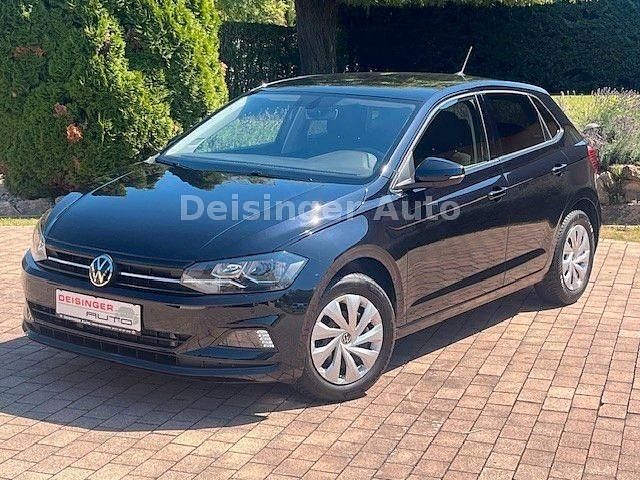 Gebraucht VW Polo Comfortline 95 PS (69 kW) 2021 Deep black perleffekt Kleinwagen
