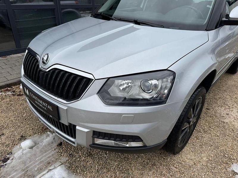 Gebraucht Skoda Yeti Style 150 PS (110 kW) 2016 Silber SUV