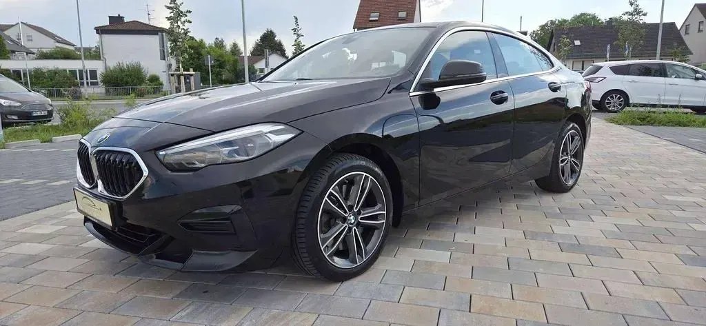 Gebraucht BMW 220 Gran Coupé Sport Line 190 PS (139 kW) 2023 Schwarz Coupé
