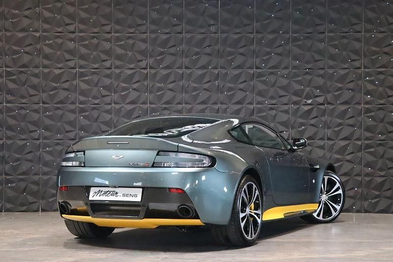 Gebraucht Aston Martin V12 Vantage 572 PS (420 kW) 2017 Grün