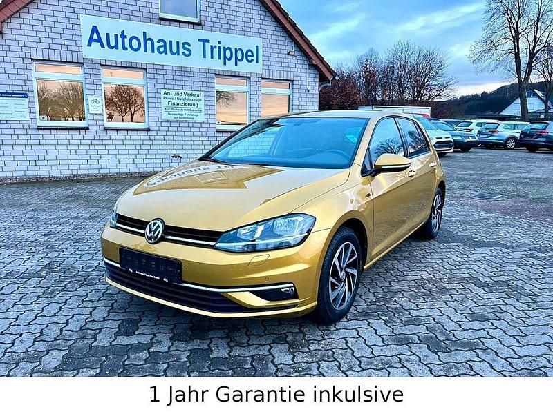 Gebraucht VW Golf VII Join 110 PS (80 kW) 2018 Gelb Limousine