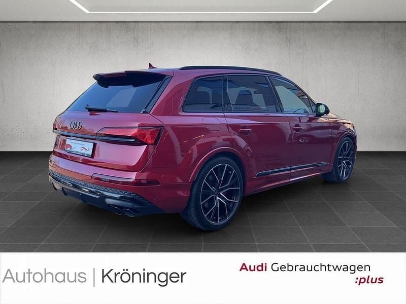 Gebraucht Audi SQ7 Ambiente 507 PS (372 kW) 2025 Rot SUV