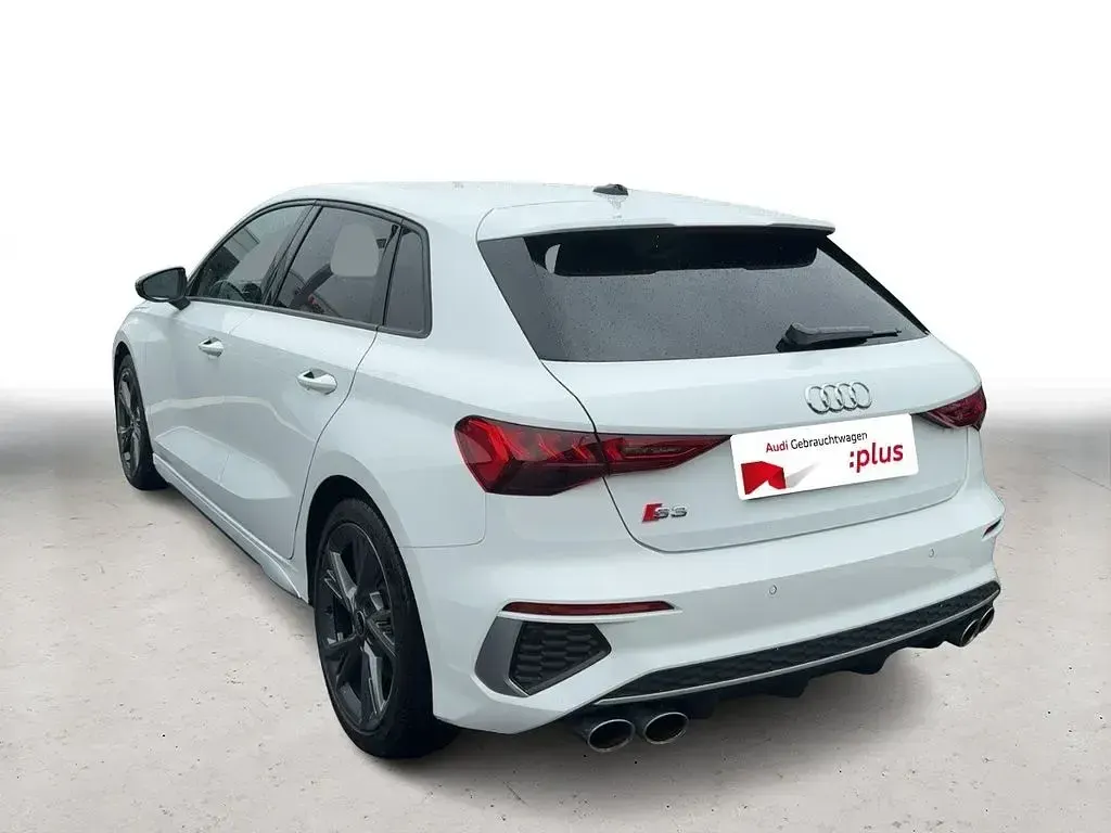 Gebraucht Audi S3 Design 310 PS (228 kW) 2023 Weiß Limousine