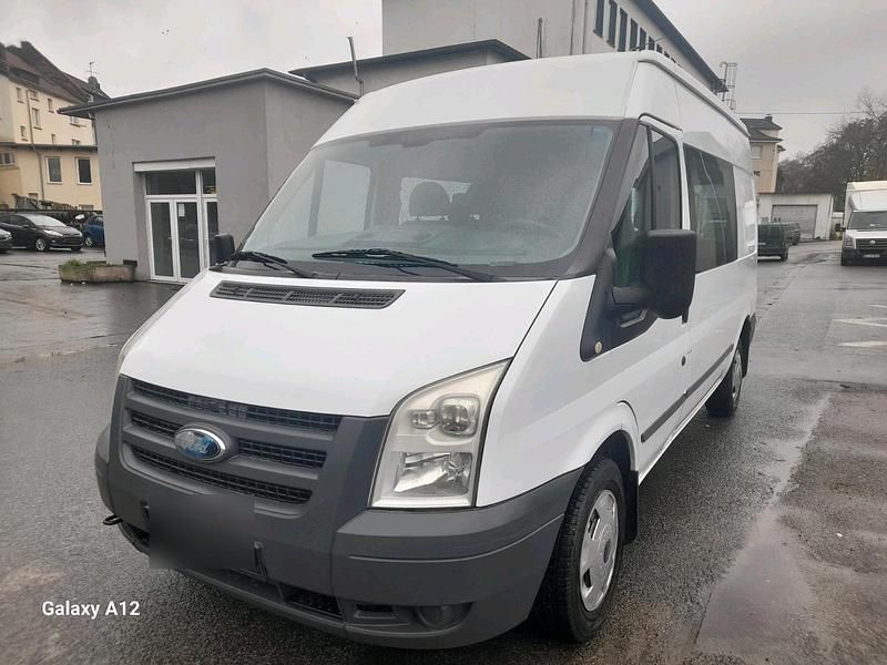Weiß Gebraucht 2010 Ford Transit Van / Kleinbus | 6.990 € (Fairer Preis) - Bild 1/4