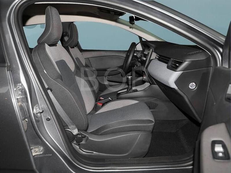 Gebraucht Renault Clio V Evolution 90 PS (66 kW) 2025 Grau Kleinwagen