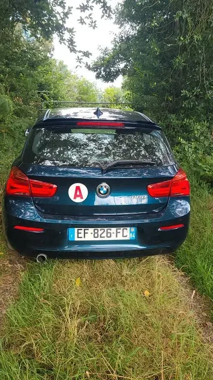 Gebraucht BMW 116 116 PS (85 kW) 2016 Blau Kleinwagen