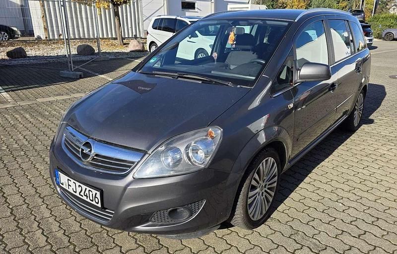 Gebraucht 2011 Opel Zafira Selection Kombi | 5.449 € (Fairer Preis) - Bild 1/4