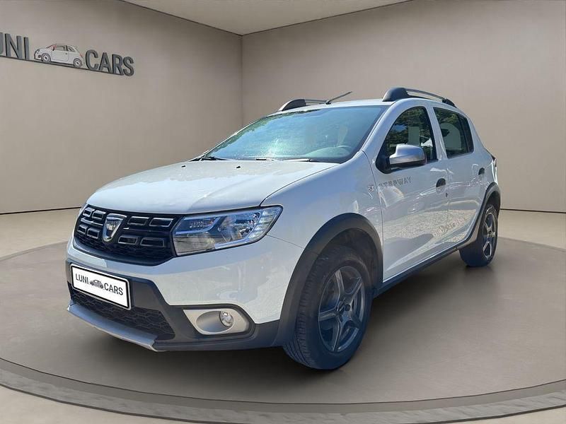 Weiß Gebraucht 2018 Dacia Sandero Prestige Kleinwagen | 11.690 € (Fairer Preis) - Bild 1/4