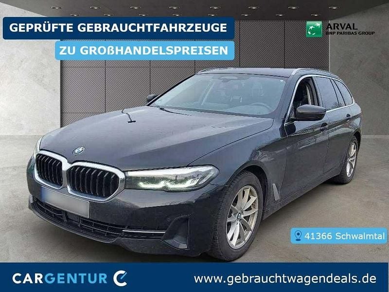 Gebraucht BMW 520 190 PS (139 kW) 2023 Schwarz Kombi