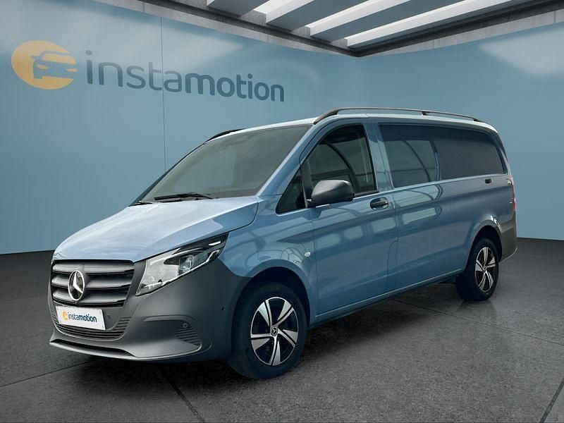 Blau Gebraucht 2024 Mercedes Vito Van / Kleinbus | 53.549 € - Bild 1/4