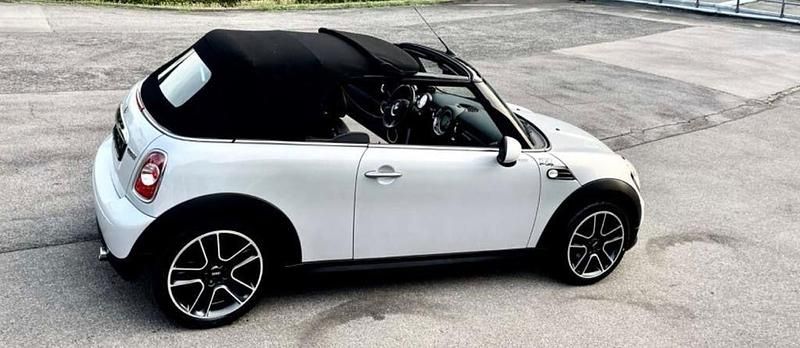 Gebraucht Mini Cooper Cabriolet 122 PS (89 kW) 2010 Weiß Cabrio