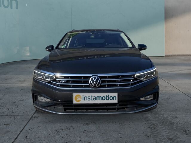Gebraucht VW Passat Elegance 200 PS (147 kW) 2020 Grau Kombi