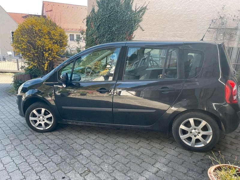 Gebraucht Renault Modus 75 PS (55 kW) 2008 Schwarz Van / Kleinbus
