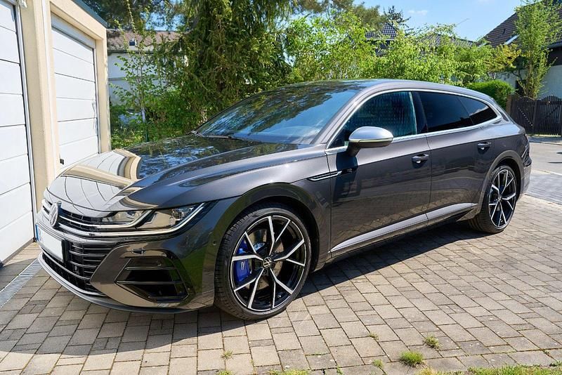 Grau Gebraucht 2022 VW Arteon R Kombi | 42.600 € (Teuer) - Bild 1/4