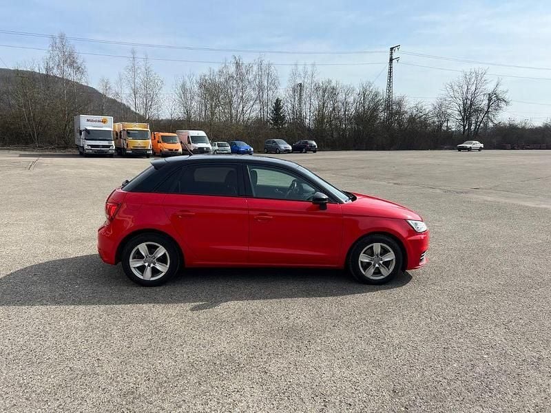 Gebraucht Audi A1 Sportback Design 125 PS (91 kW) 2017 Rot Kleinwagen