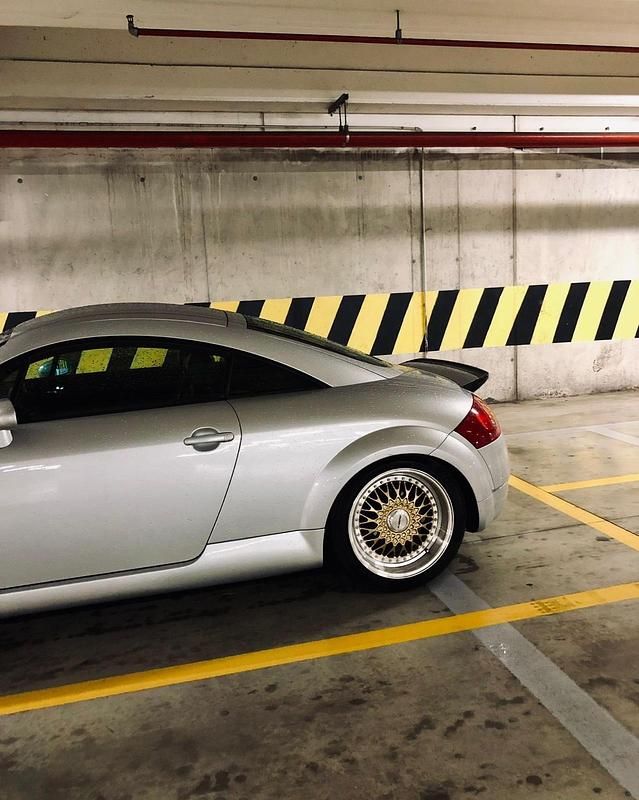 Gebraucht Audi TT 180 PS (132 kW) 1999 Silber Coupé