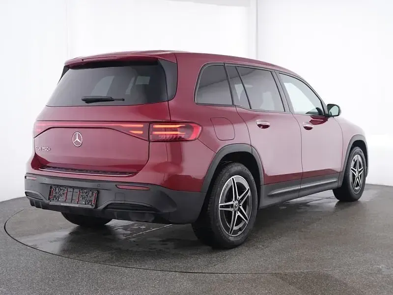 Gebraucht Mercedes EQB250+ AMG 140 kW (191 PS) 2025 Rot SUV