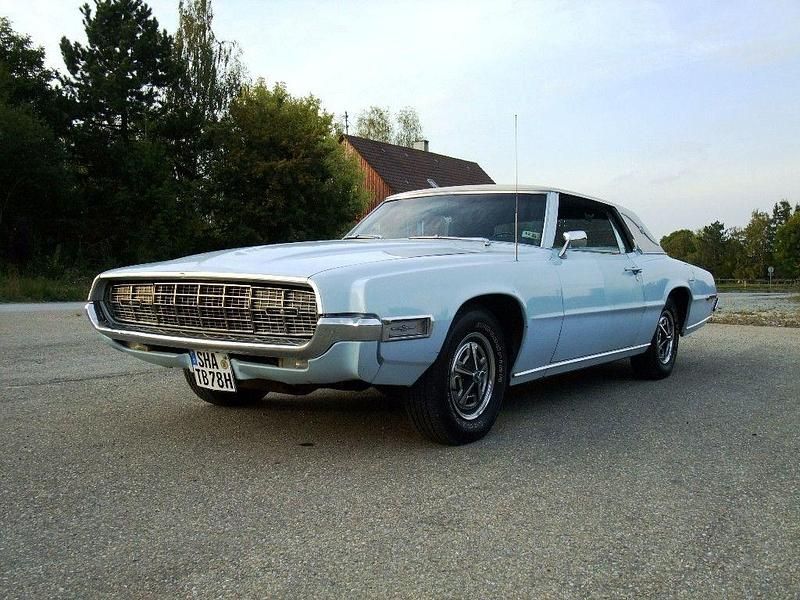 Blau Gebraucht 1968 Ford Thunderbird Cabrio | 14.500 € - Bild 1/4