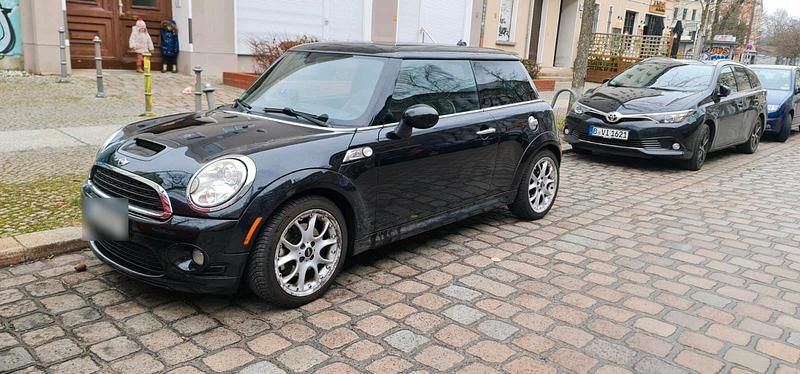Schwarz Gebraucht 2010 Mini Cooper S Kleinwagen | 5.950 € (Fairer Preis) - Bild 1/4
