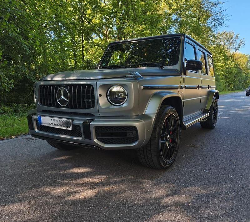 Grau Gebraucht 2019 Mercedes G63 AMG AMG SUV | 140.000 € - Bild 1/4