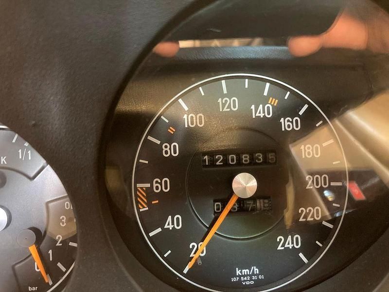 Gebraucht Mercedes SLC280 185 PS (136 kW) 1978 Blau Cabrio