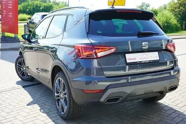 Neu Seat Arona FR 150 PS (110 kW) 2026 Schwarz SUV