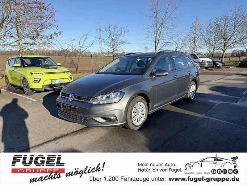 Indiumgrau metallic Gebraucht 2019 VW Golf VII Kombi | 14.999 € (Fairer Preis) - Bild 1/4