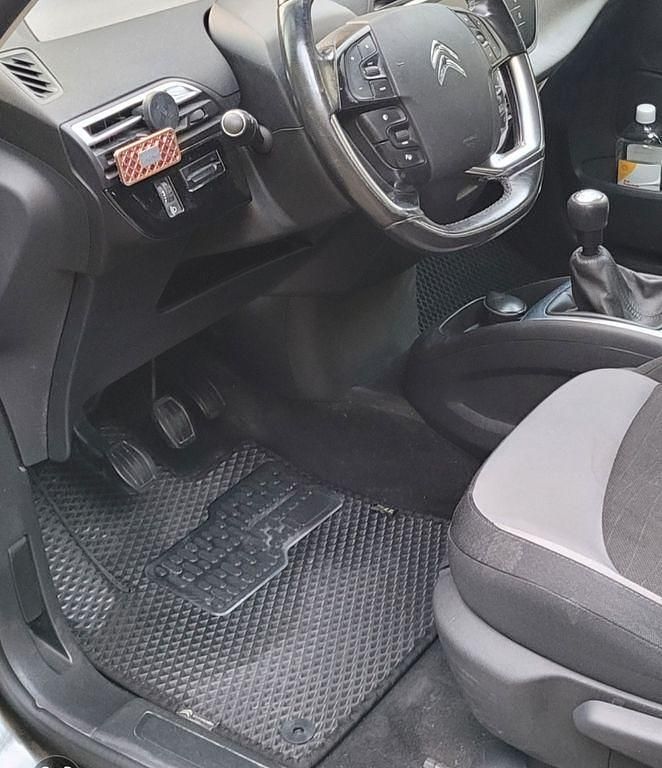 Schwarz Gebraucht 2014 Citroën C4 SpaceTourer Van / Kleinbus | 7.400 € (Fairer Preis) - Bild 1/4