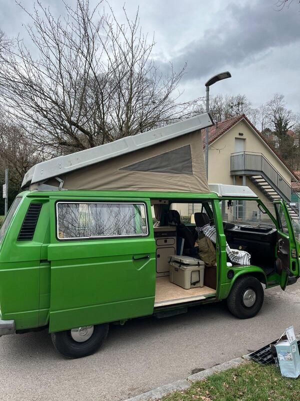 Grün Gebraucht 1983 VW T3 Van | 15.750 € - Bild 1/4