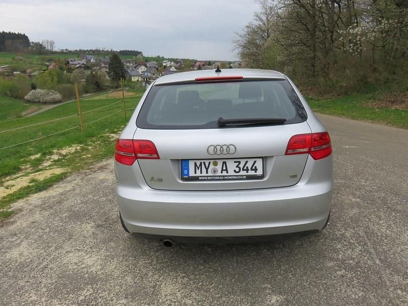 Gebraucht Audi A3 102 PS (75 kW) 2008 Silber Kleinwagen