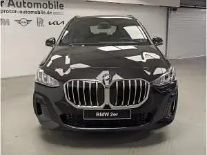 Neu BMW 216 122 PS (89 kW) 2026 Schwarz (black sapphire) Coupé