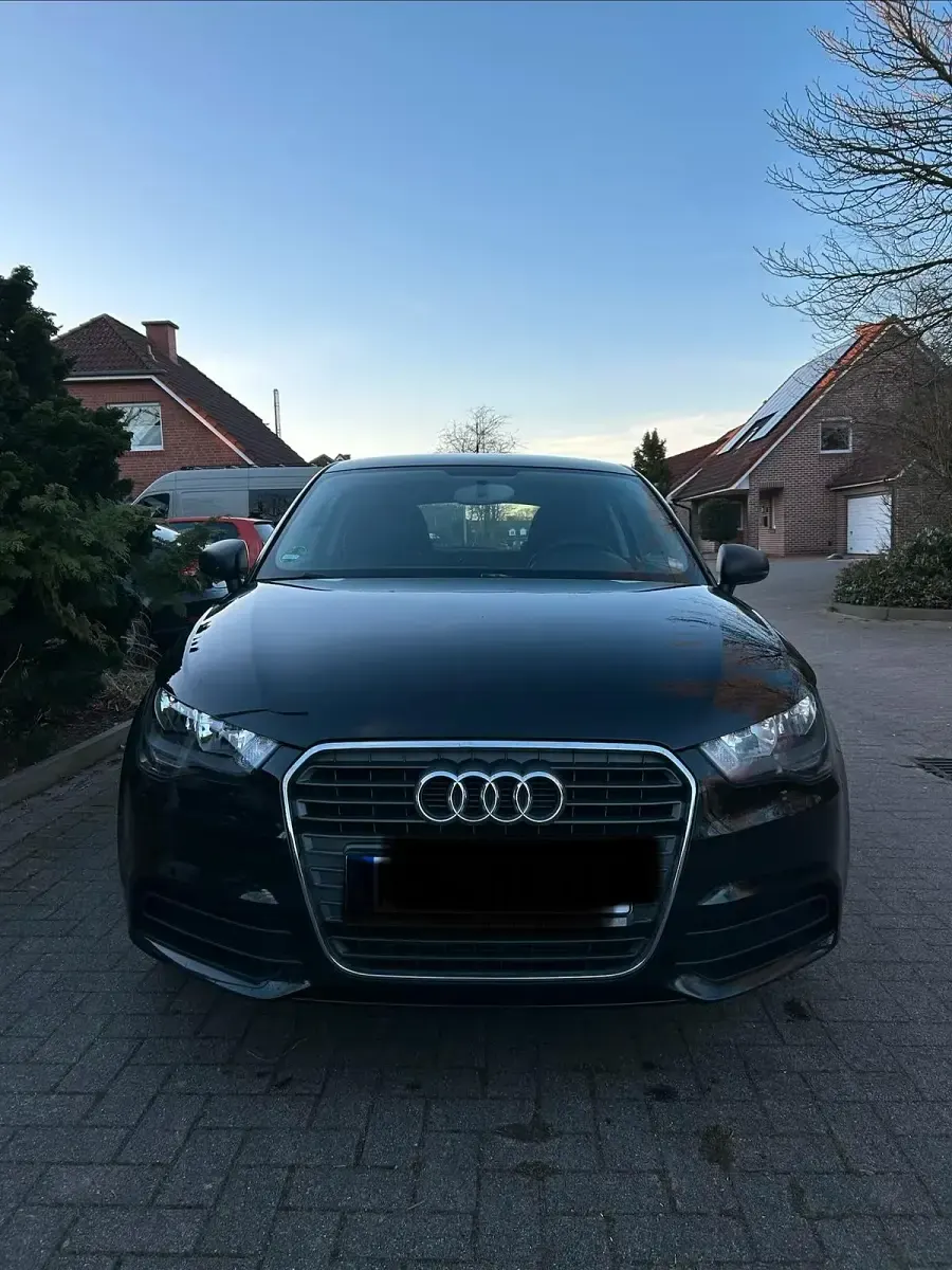 Second-hand Audi A1 90 CP (66 kW) 2013 Negru Hatchback
