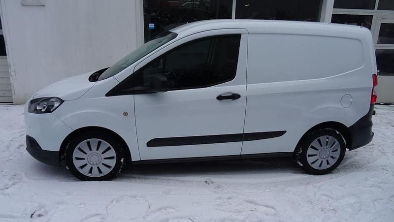 Gebraucht Ford Transit 101 PS (74 kW) 2019 Weiß Van / Kleinbus