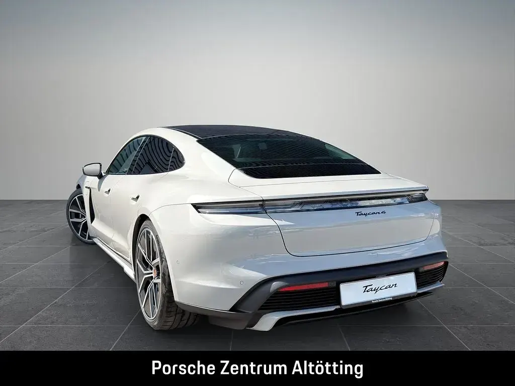Neu Porsche Taycan 4 Black Edition 319 kW (435 PS) 2026 Grau Limousine