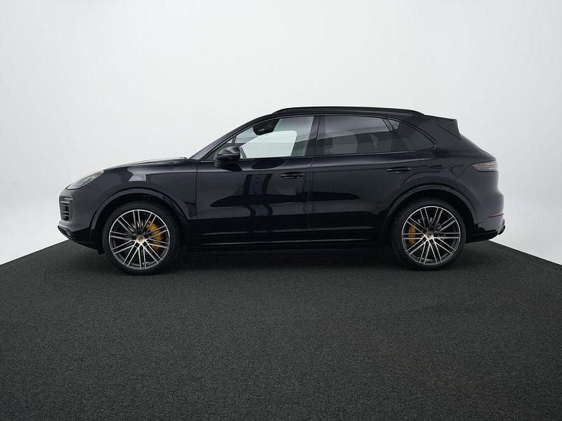 Gebraucht Porsche Cayenne 462 PS (339 kW) 2022 Schwarz SUV