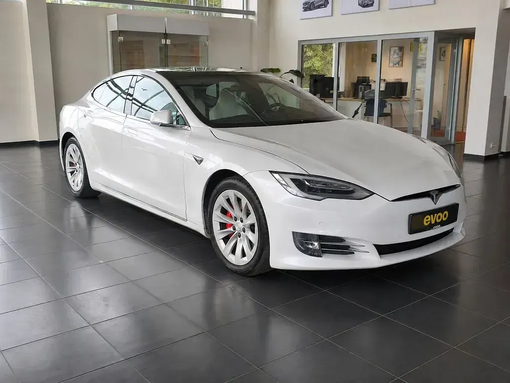 Gebraucht Tesla Model S 584 kW (795 PS) 2019 Weiß Kleinwagen