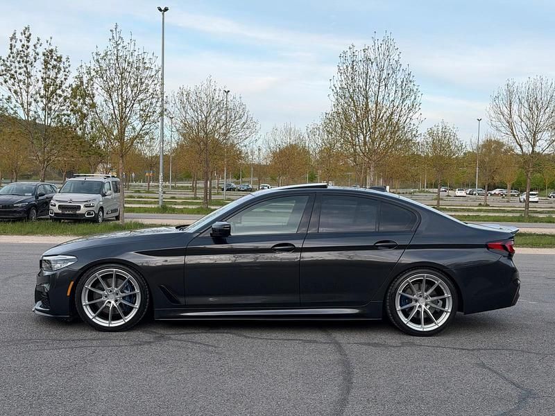 Gebraucht BMW 530 265 PS (194 kW) 2017 Grau Limousine