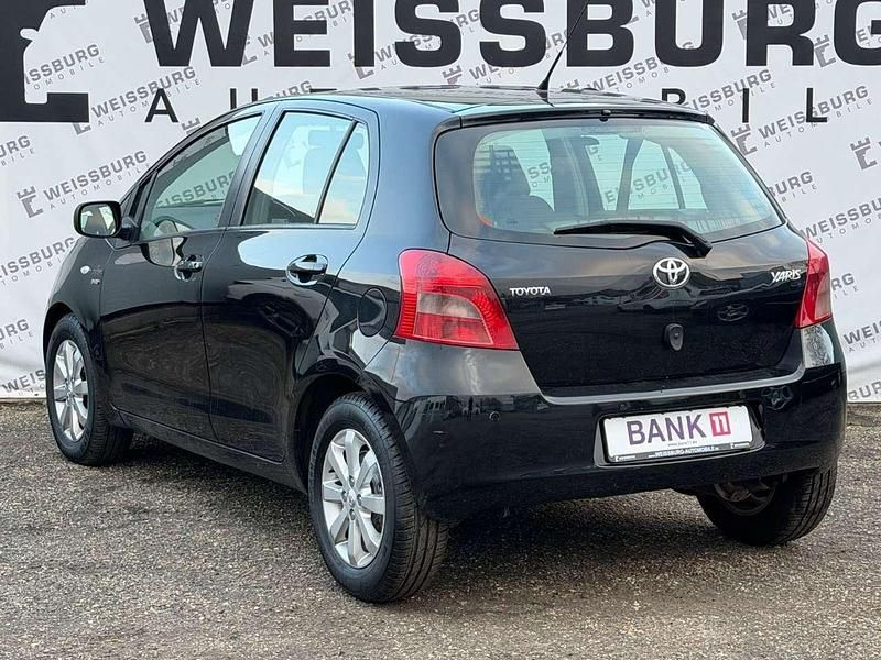 Gebraucht Toyota Yaris Executive 90 PS (66 kW) 2006 Schwarz Kleinwagen