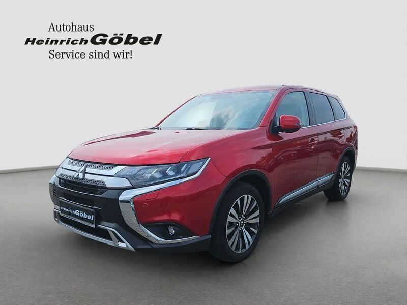 Rot Gebraucht 2020 Mitsubishi Outlander Diamant Edition SUV | 21.990 € (Fairer Preis) - Bild 1/4