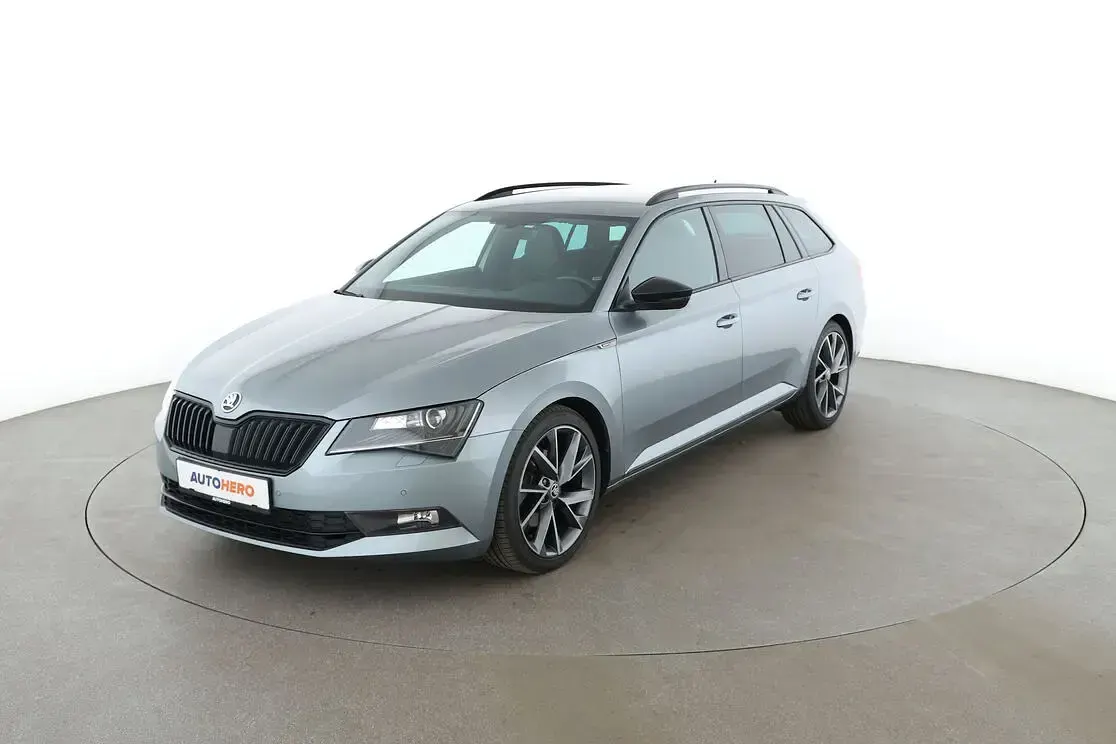 Gebraucht Skoda Superb SportLine 220 PS (161 kW) 2017 Kombi