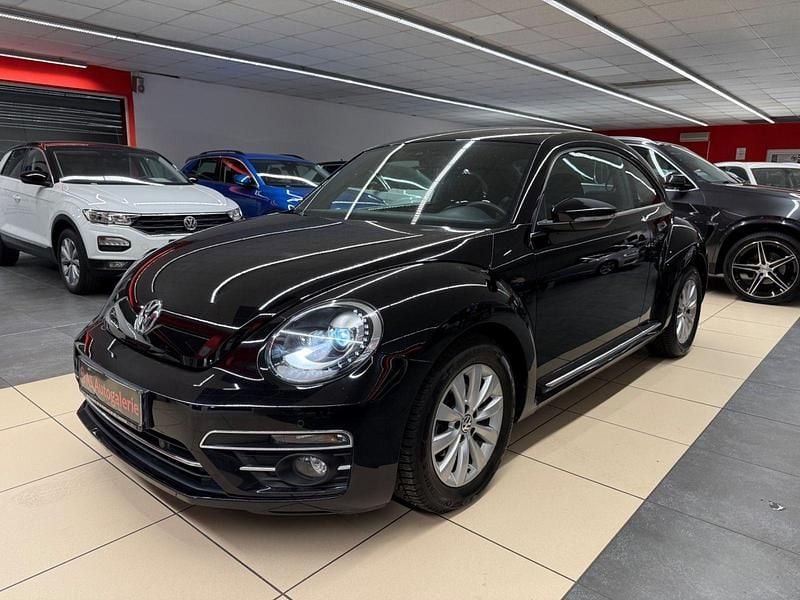 Gebraucht VW Beetle Design 105 PS (77 kW) 2017 Schwarz Kleinwagen